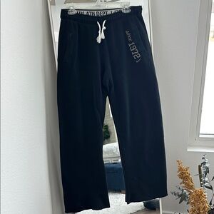 Nike Black Joggers with Elastic Waistband and Drawstring